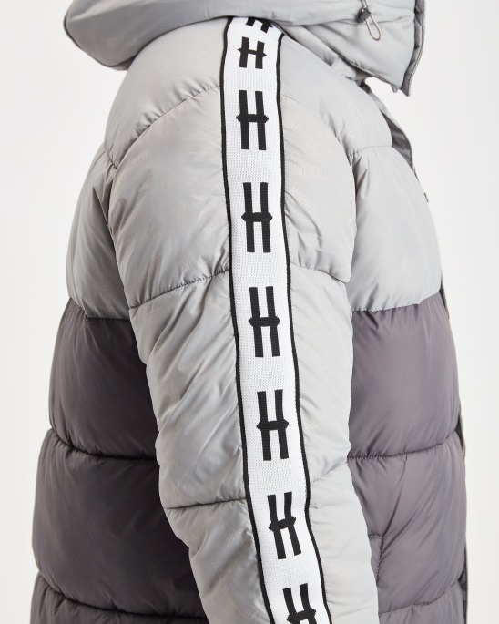 Schneeregen/Eisernes Tor Und Sperrstunde V2 Mantel Hoodrich